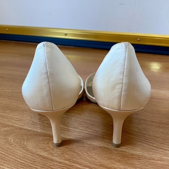 Nine West New Favorly Bridal Kitten Heel Satin Dress Sandals Women’s 9 NWT - Picture 5 of 15